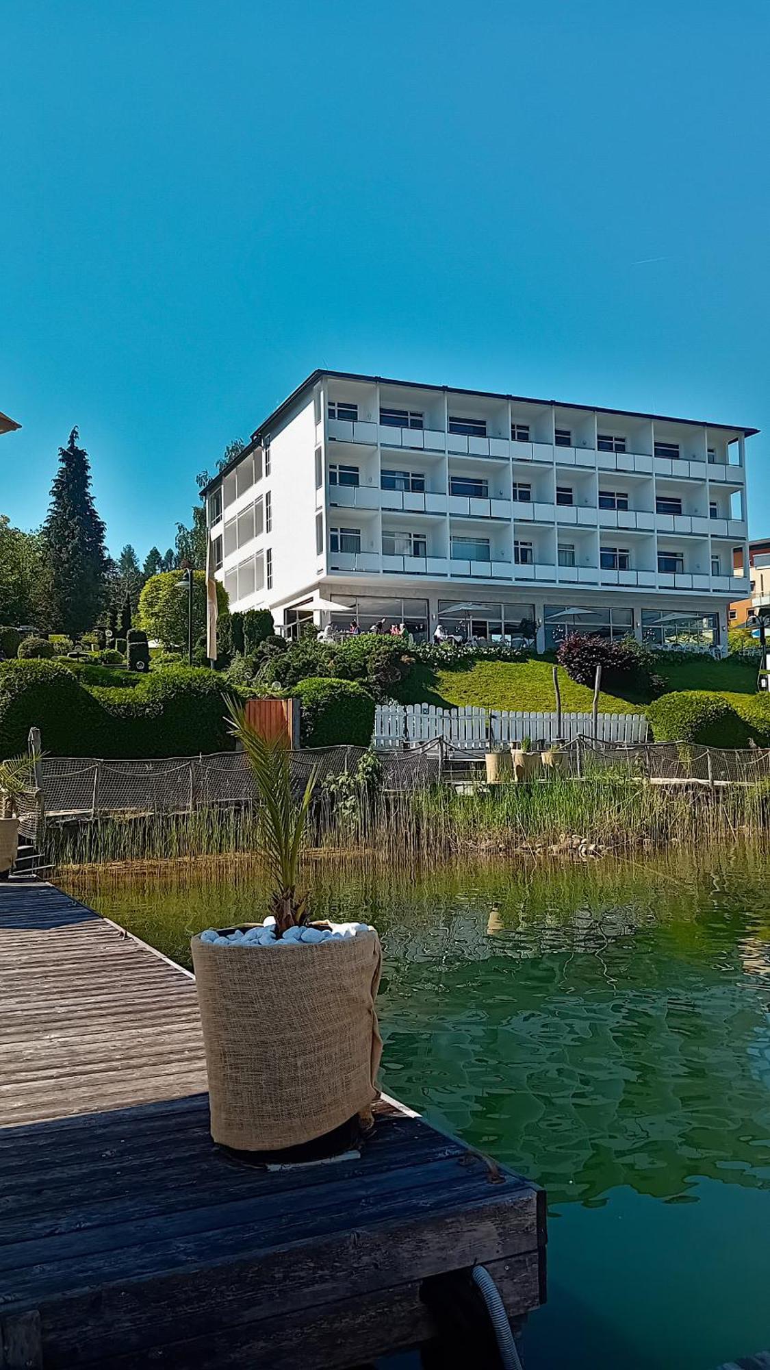 Tennis & Yacht Hotel Velden เวลเดน อัม เวิร์ทเทอร์ซี ภายนอก รูปภาพ