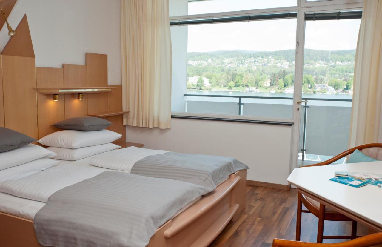Tennis & Yacht Hotel Velden เวลเดน อัม เวิร์ทเทอร์ซี ภายนอก รูปภาพ